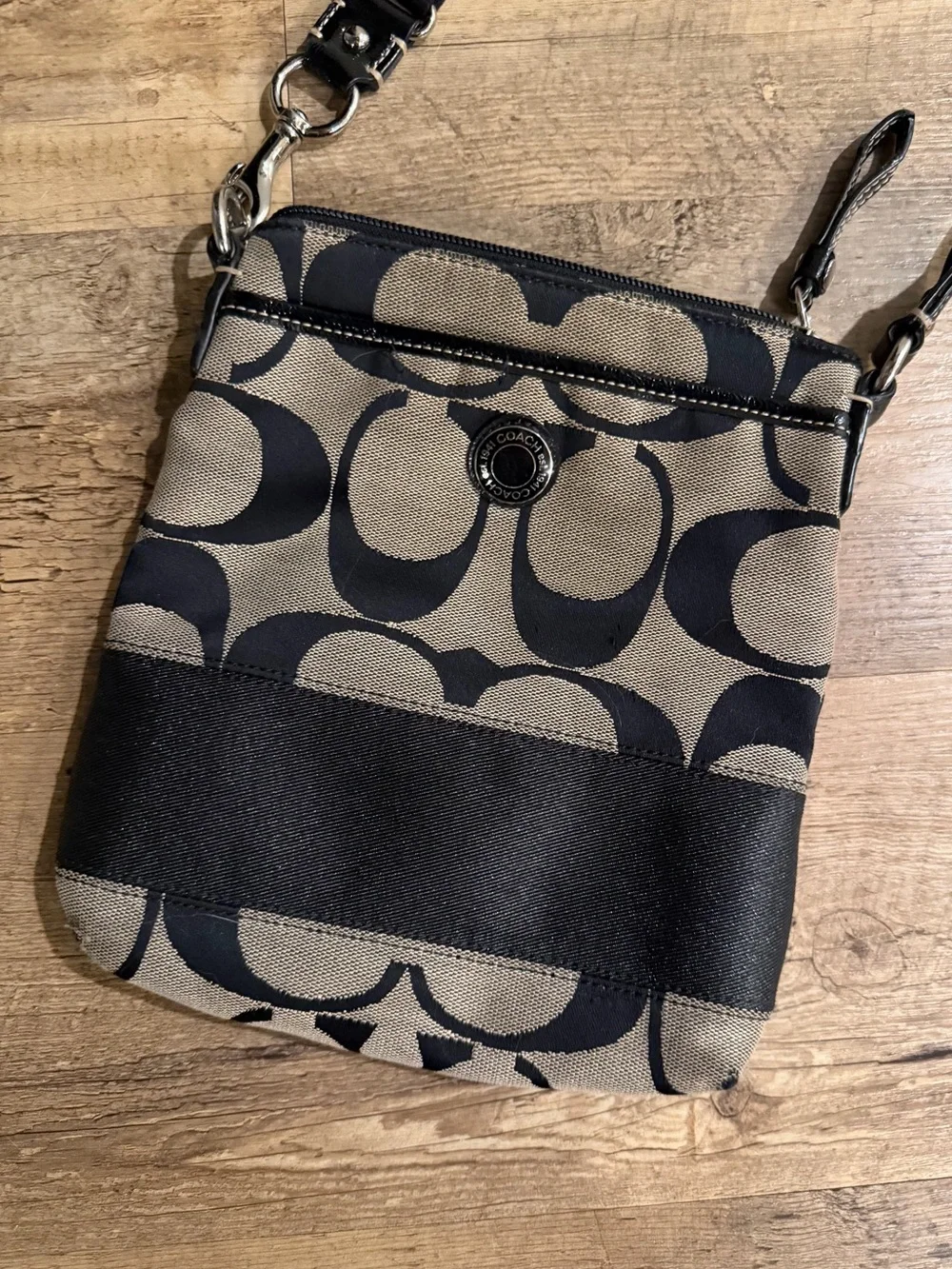 Coach Signature Small Crossbody in Black and Tan
